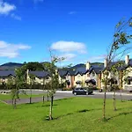 Ardmullen Walnut 3 Bed 펜션