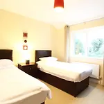 Prázdninový dům Ardmullen Walnut 3 Bed *