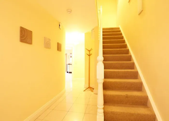 Ardmullen Walnut 3 Bed 度假居 肯梅尔