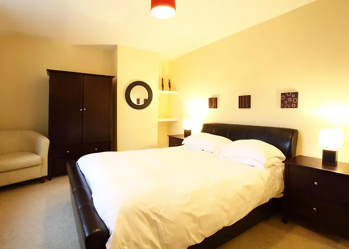 Ardmullen Walnut 3 Bed