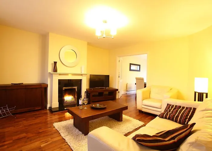 Ardmullen Walnut 3 Bed Holiday * Kenmare