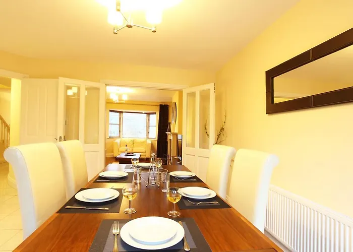 度假居 Ardmullen Walnut 3 Bed *
