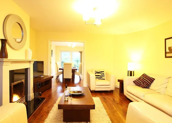 Ardmullen Walnut 3 Bed Holiday